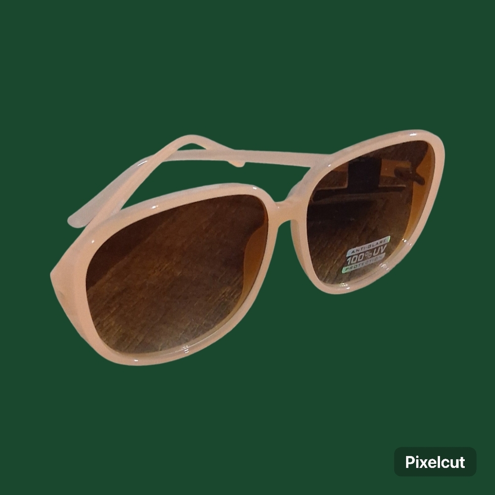 Women’s Oversized Sunglasses - Blush Pink Frame with Brown Lenses